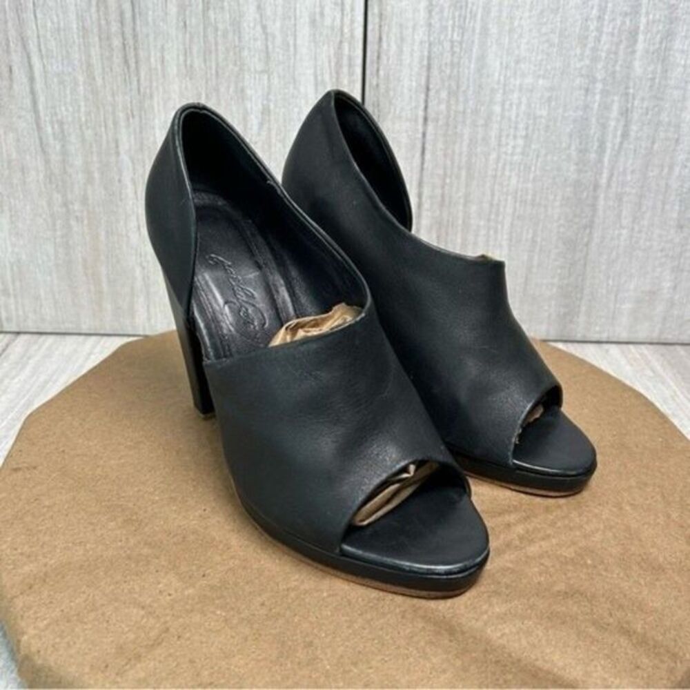 Rachel Comey D’Orsay Black Leather Peeptoe Pump Womens Size 6.5